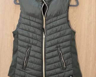 R.J. Classics Womens Harlie Puffer Vest