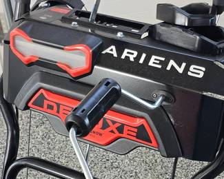 Ariens Deluxe SHO Snow Blower fourth image