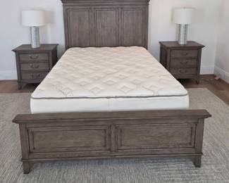 American Drew Brown Queen Bedroom Set