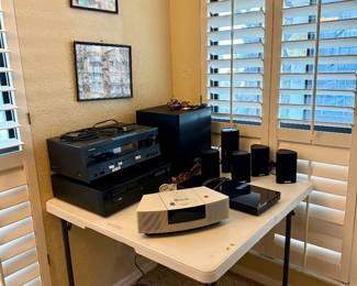 Bose radio, blue ray player, speakers, Polk audio speakers, receiver head unit