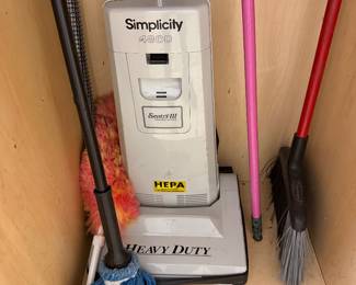 Simplicity vacuum