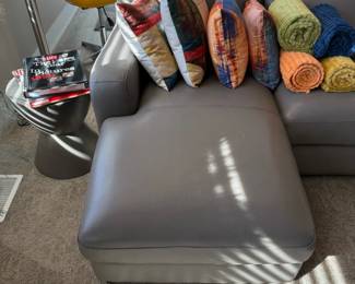 4SEATING Leather Sectional