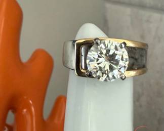 14KT Gold Diamond Ring