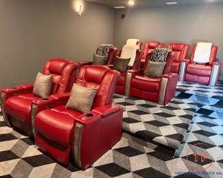 SOUNDSHAKER Powered Leather Theater Seating