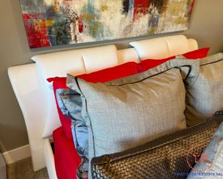 J&M Milan Modern White Lacquer Bedroom Set