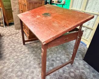 Great Vintage Drafting Table