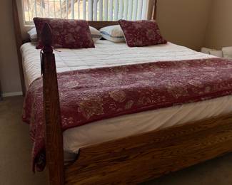 Oak King bed 