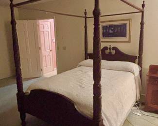 Accanthus Carved Tester Bed