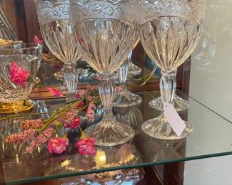 Oneida vintage glassware - wine, tea and water available