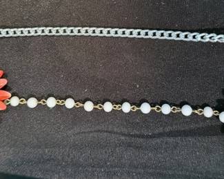 Jewelry: cardigan clips