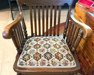 Vintage rocking chair