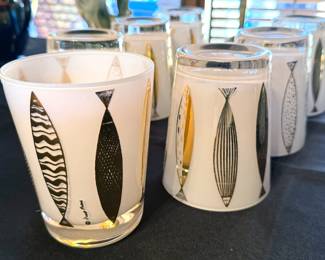 Vintage glasswares: Fred Press glassware Gold Fish + Gay Fad Reindeer