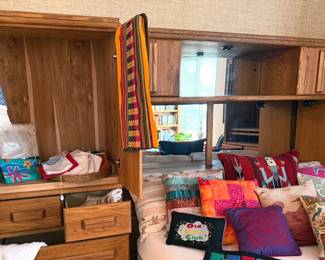 MCM queen bed set with headboard, dressers, mirror + Simmons Comfortpedic mattress