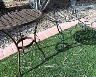 Outdoor yard tables