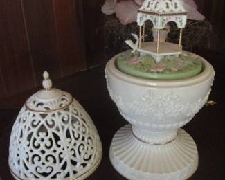10" Lenox Musical Egg "Summer 2nd In Series" 