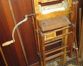 Antique Anchor No. 771B Laundry Wringer