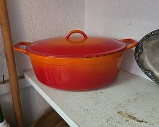 LeCreuset  Orange/REd