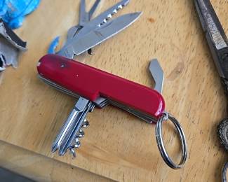 10 function  multi tool