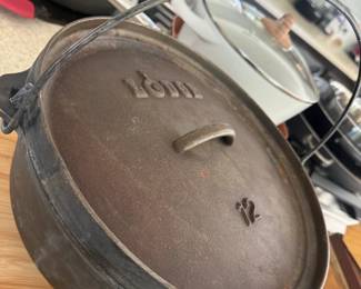LODGE cast iron cauldron