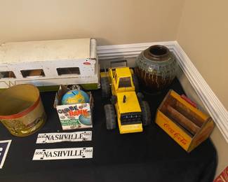 Winabago  camper. Toy bank.