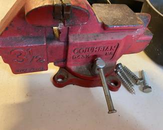Columbrian 3 1/2 table vise
