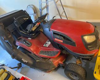 Craftsman YT3000 riding mower with leaf bagger