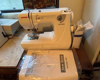 Janome Jem Gold sewing machine