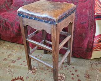 Bar height Bar stool with leather seat