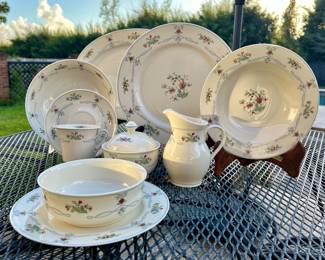 "Ribbon Edge" by Gorham everyday dishes