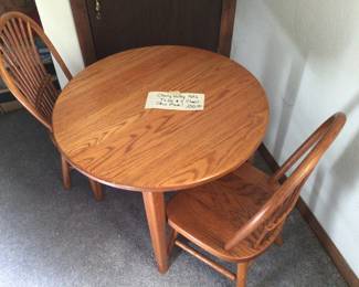 Cherry Valley child’s table-Ohio made!