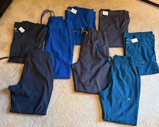 Men's Scrubs - Size Medium