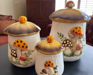 Merry Mushroom 3 Piece Canister Set