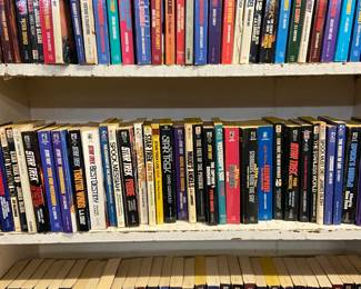 Vintage sci fi paperbacks 