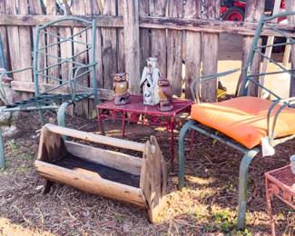 Decorative Iron Patio Furniture and Decor