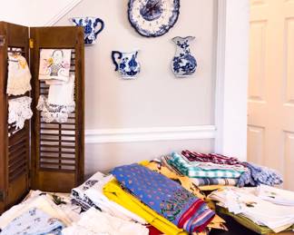 Linens and Wall Pockets