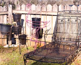 Decorative Iron Patio Furniture and Decor