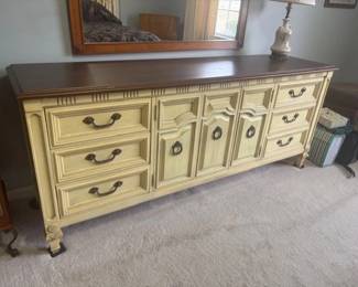 Thomasville dresser
