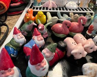 Assorted Ceramic Novelty Salt and Pepper Shakers third image