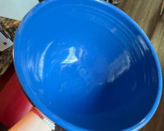 Fiesta Ware Mixing Bowl  in Cobalt Blue second image