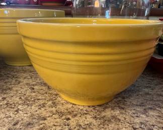 Fiesta Ware Yellow Nesting Mixing Bowl Set second image