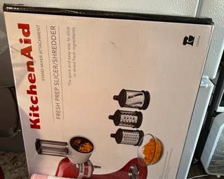 KitchenAid Artisan Series Quart TiltHead Stand Mixer with Fresh Prep Slicer or Shredder Attachment second image