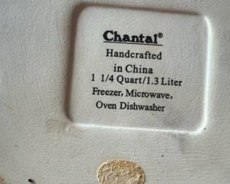 Chantal Ovenware Casserole Dish with Lid fourth image