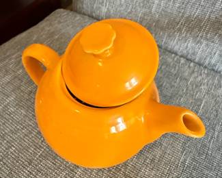 Fiesta Butterscotch Teapot second image