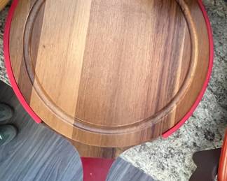 Fiesta Round Cutting Board with Cheese Knives Set