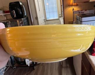 FiestaWare Yellow Mixing Bowl  Vintage Homer Laughlin third image