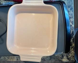 Le Creuset Heritage Rectangular Baking Dish  Cerise second image