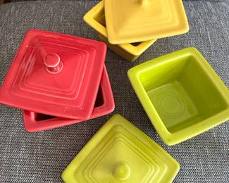 Fiesta Ware Individual Casserole Dishes with Lids second image