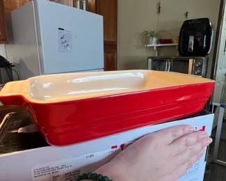 Le Creuset Stoneware Rectangular Casserole Dish, Red second image