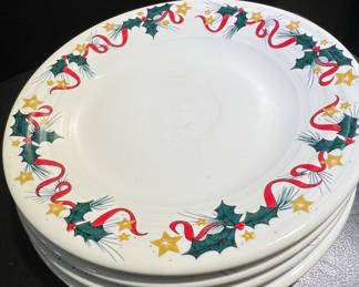Fiesta Holly and Stars Pattern Ceramic Mugs and Saucers Set third image