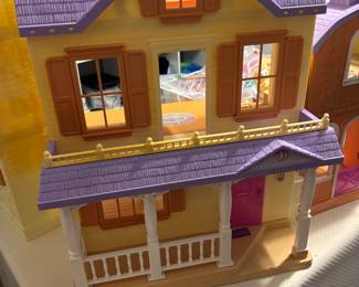 Vintage Fisher Price Doll House